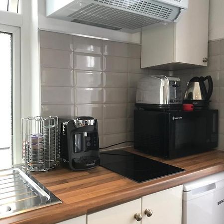 Studio Apartment Рейнхем Экстерьер фото