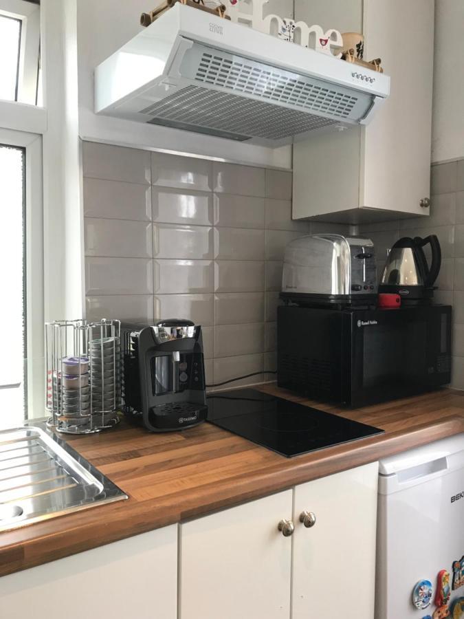 Studio Apartment Рейнхем Экстерьер фото
