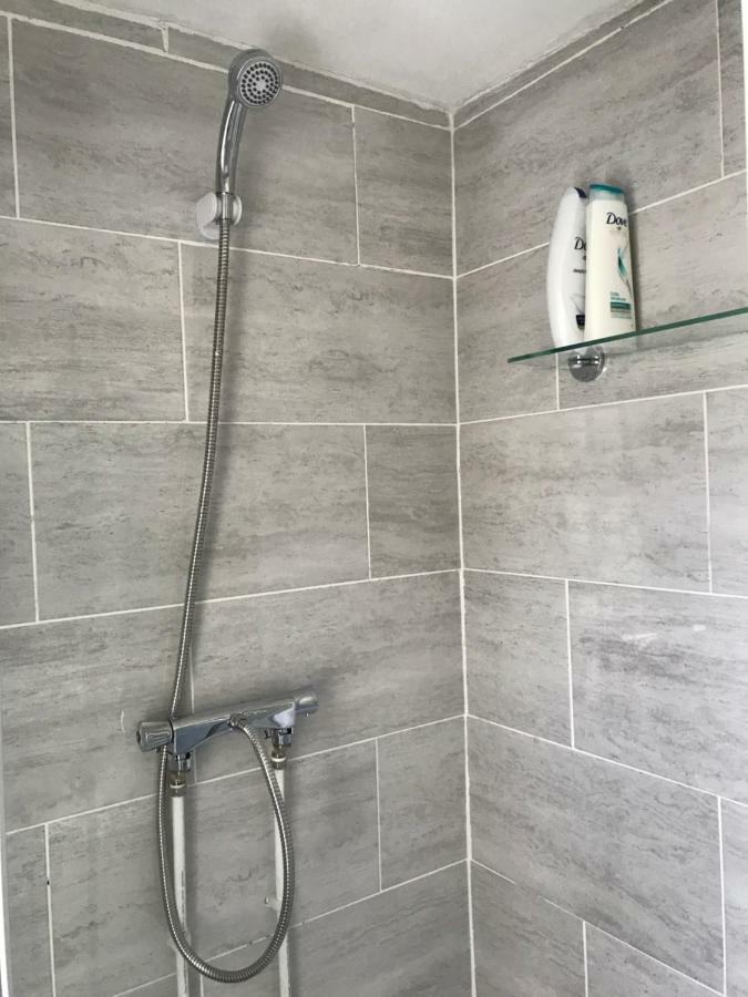 Studio Apartment Рейнхем Экстерьер фото